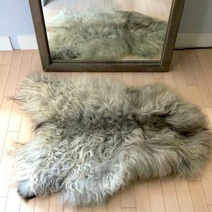 Icelandic Sheepskin in Natural Grey